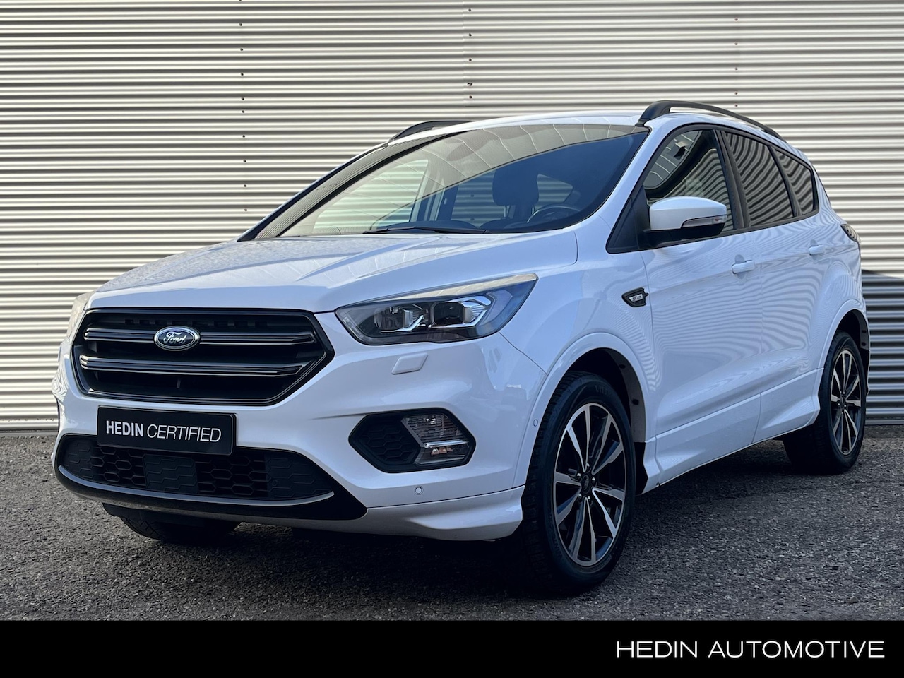 Ford Kuga - 1.5 EcoBoost ST Line 120PK Electrisch bedienbare achterklep / Apple Car Play / Parkeercame - AutoWereld.nl