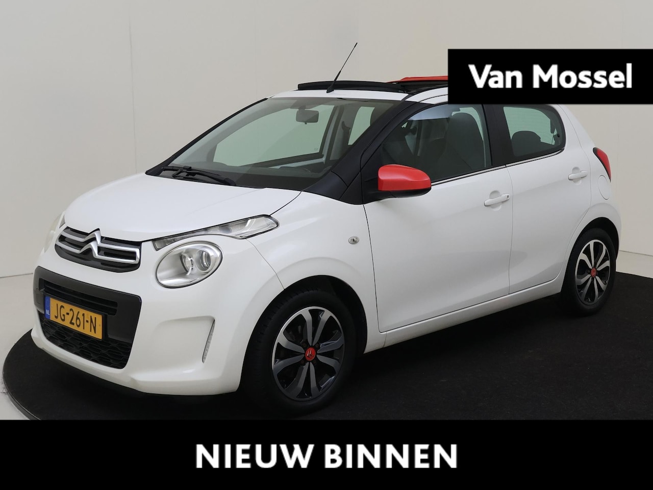 Citroën C1 - 1.0 e-VTi Airscape Shine Airco / Camera / Opendak / Mediascherm / Lichtmetalen Velgen - AutoWereld.nl