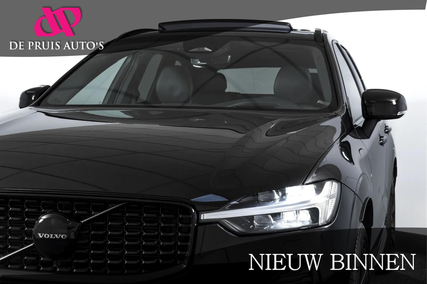 Volvo XC60 - 2.0 T8 Plug-in hybrid AWD Ultra Black Edition Pano 21 Inch Trekhaak Apple CarPlay Harman K - AutoWereld.nl