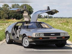 DeLorean DMC - DMC-12