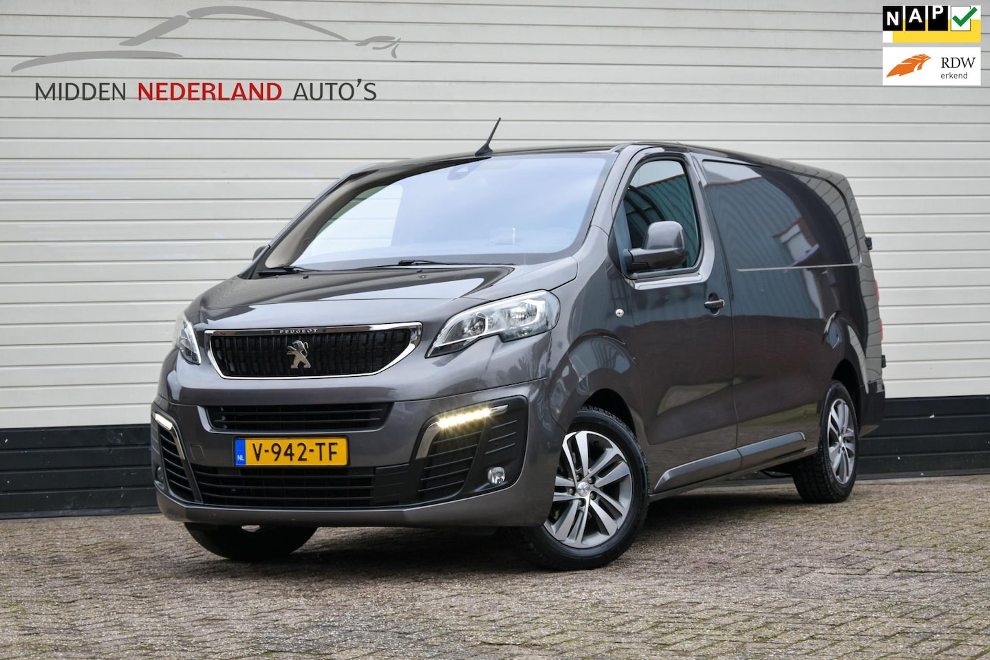 Peugeot Expert - 231L 2.0 BlueHDI 180 * AUTOMAAT * CAMERA * TREKHAAK * - AutoWereld.nl