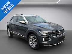 Volkswagen T-Roc - 1.5 TSI ADAP CRUISE PANO TREKH. LEER