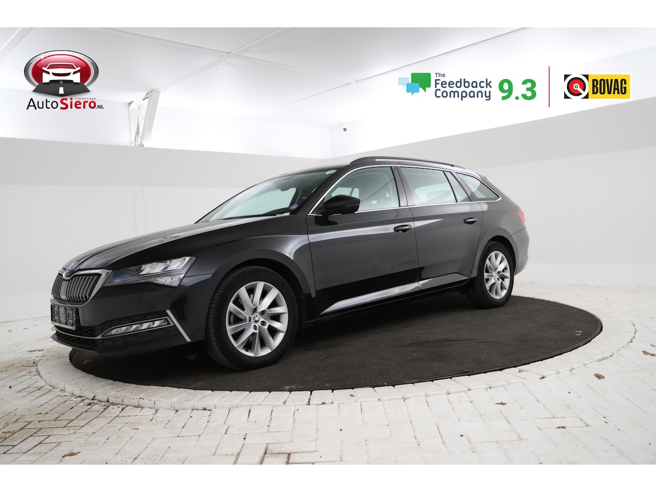 Skoda Superb Combi - 1.4 TSI iV Business Edition Automaat, Navigatie, apple CarPlay, trekhaak - AutoWereld.nl