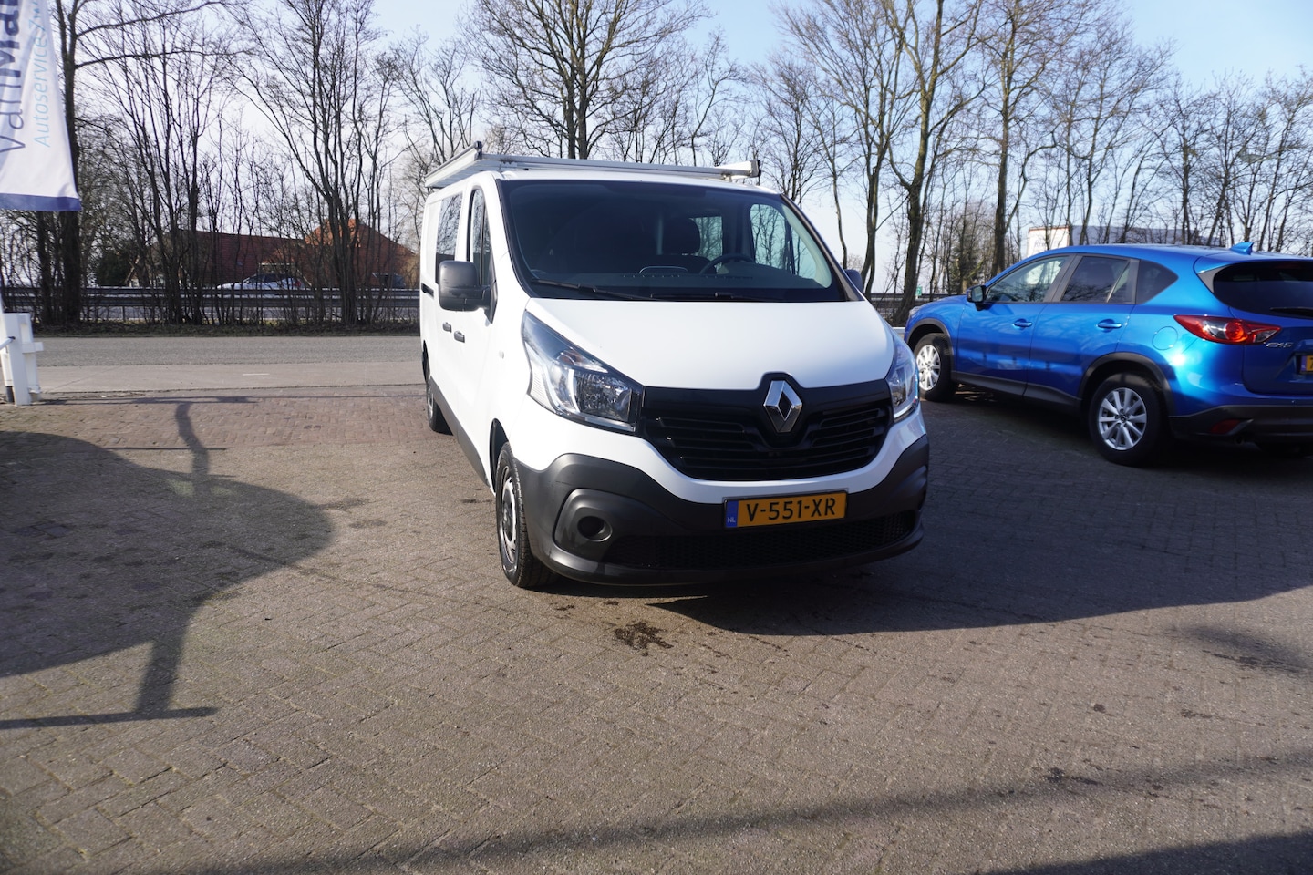 Renault Trafic - 1.6 dCi T29 L2H1 DC Comfort EUR6 6P TREKHAAK IMPERIAAL KASTEN CARPLAY - AutoWereld.nl