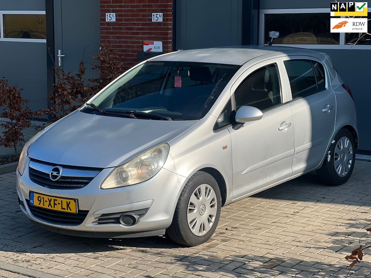 Opel Corsa - 1.2-16V Business 1.2-16V Business - AutoWereld.nl