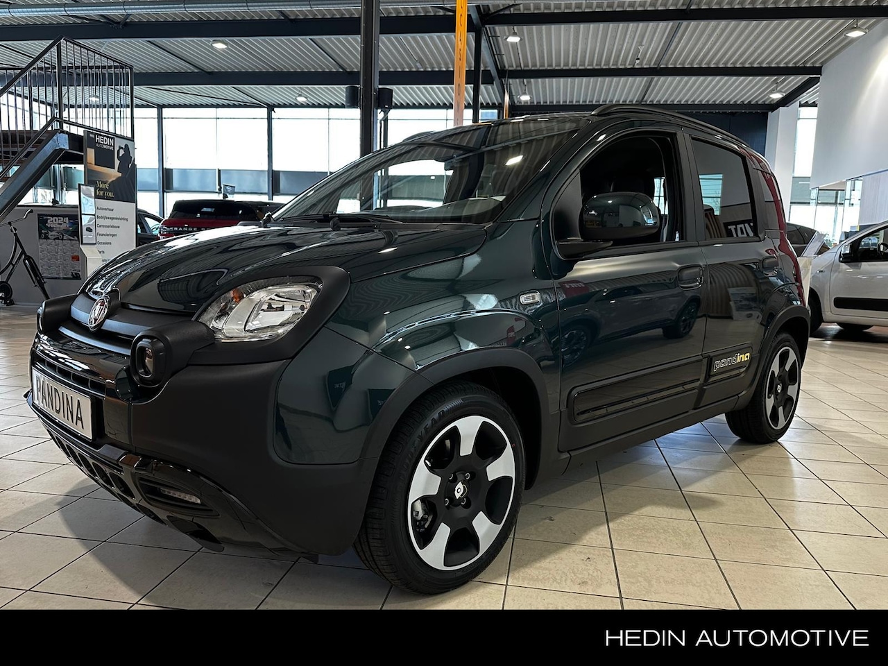 Fiat Panda - 1.0 Hybrid Pandina AIRCO | PARKEERSENSOREN | NAVI VIA CARPLAY | NIEUW SHOWROOMMODEL - AutoWereld.nl