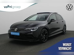 Volkswagen Golf - 1.5 eTSI 150 pk DSG R-Line Business | Panoramadak | IQ Light | Achteruitrijcamera | Stuur