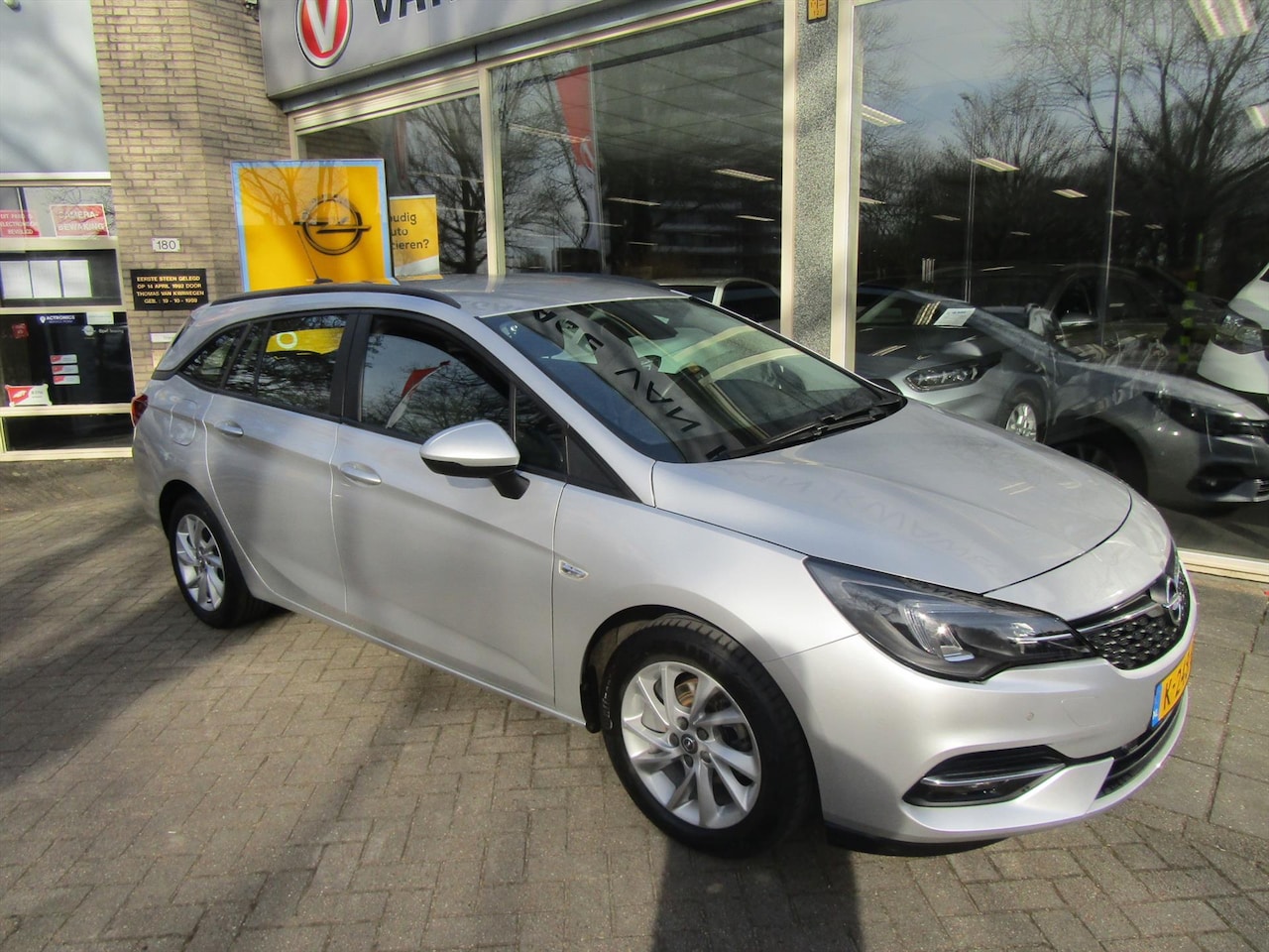 Opel Astra Sports Tourer - 1.2 Turbo 110pk NAVIGATIE BLUETOOTH - AutoWereld.nl