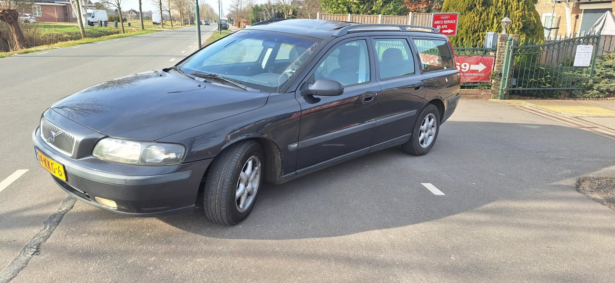 Volvo V70 - Station 2.4 AUTOMAAT - AutoWereld.nl