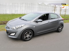 Hyundai i30 - 1.6 GDI i-Motion Plus 5 Drs 1e Eigenaar