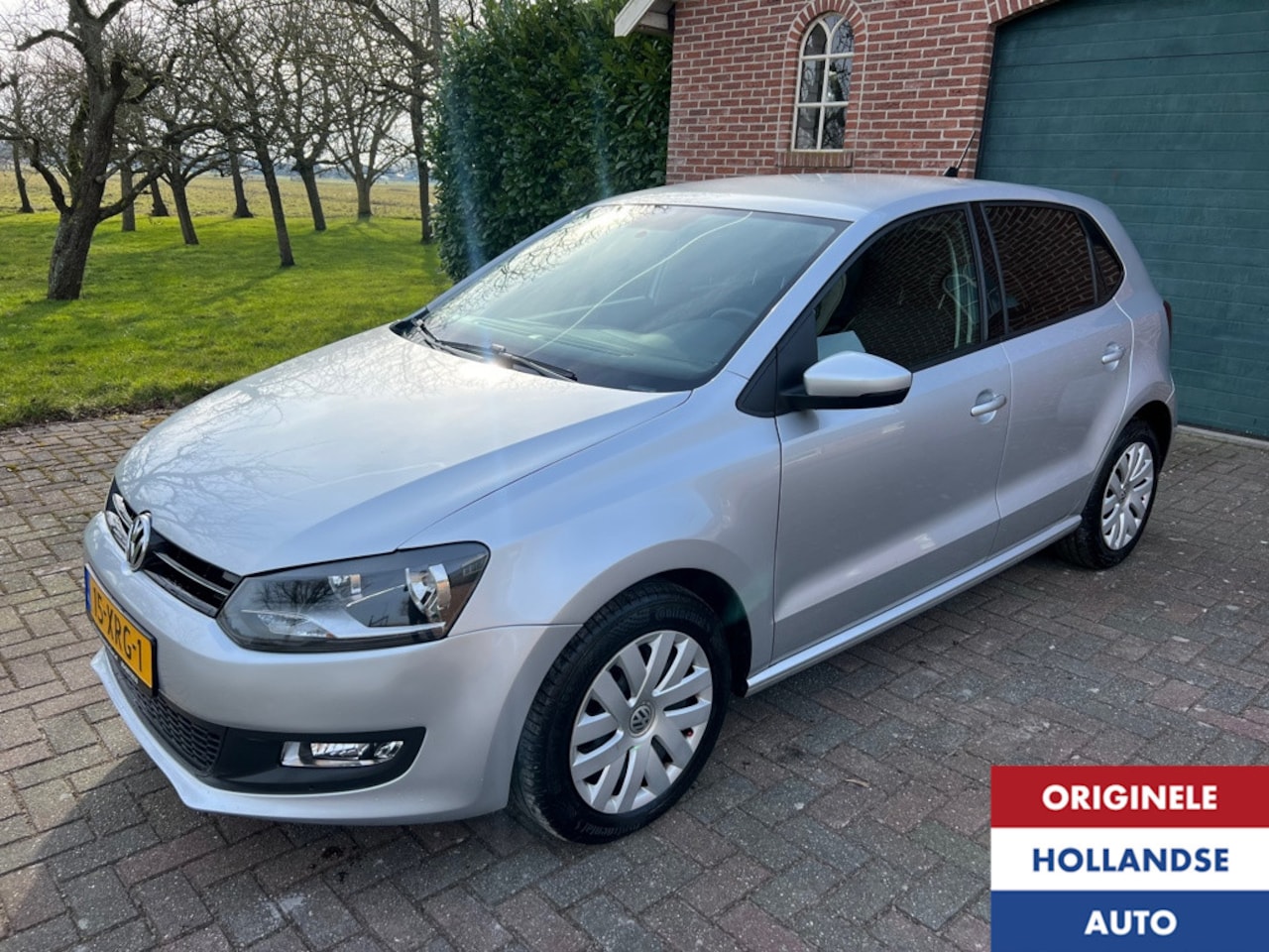 Volkswagen Polo - 1.2 TSI Navi Camera Airco Cruise Control - AutoWereld.nl