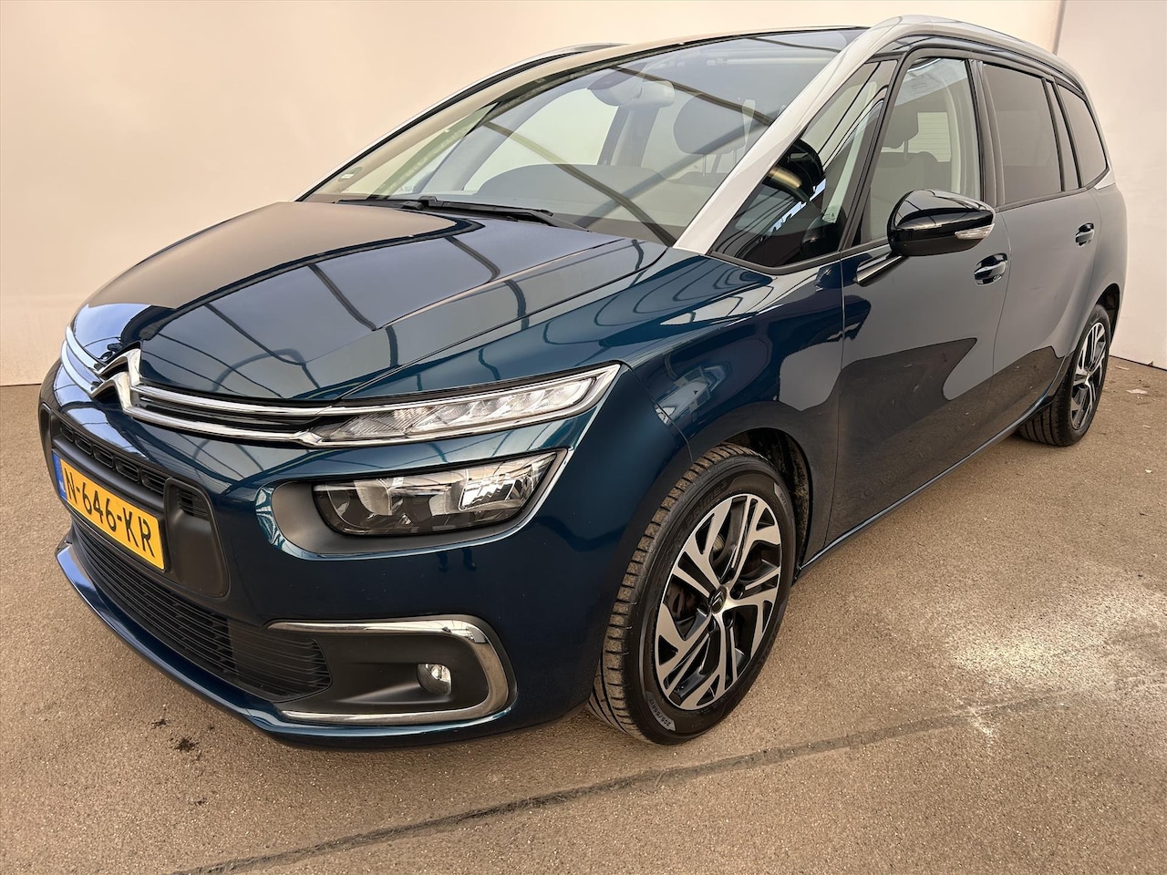 Citroën Grand C4 SpaceTourer - 1.2 PureTech 130pk 6V Feel Business 7 pers. - AutoWereld.nl