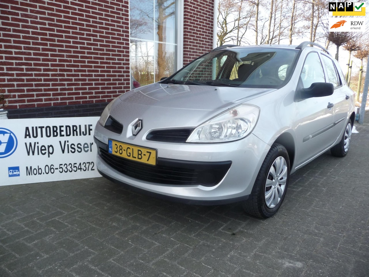 Renault Clio Estate - 1.2-16V Expression 1.2-16V Expression - AutoWereld.nl