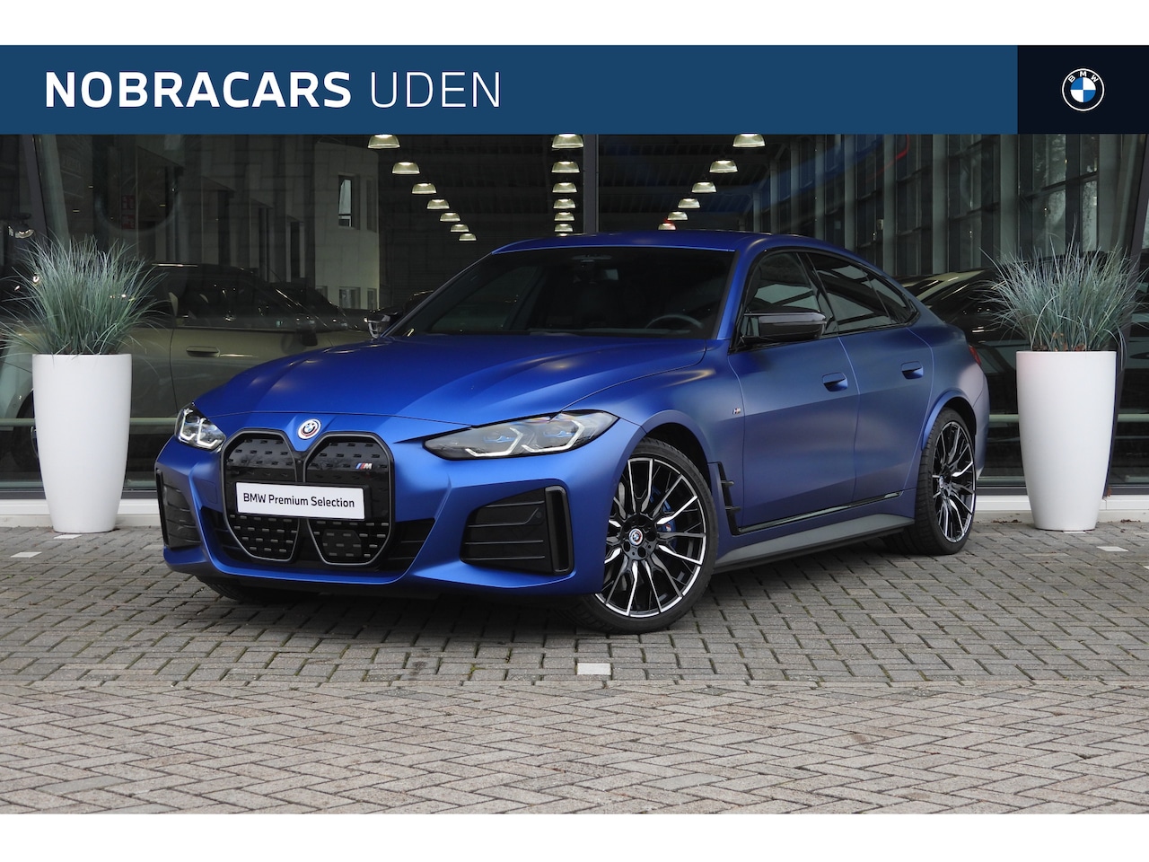 BMW i4 - M50 High Executive / BMW M 50 Jahre uitvoering / M sportstoelen / Laserlight / Comfort Acc - AutoWereld.nl