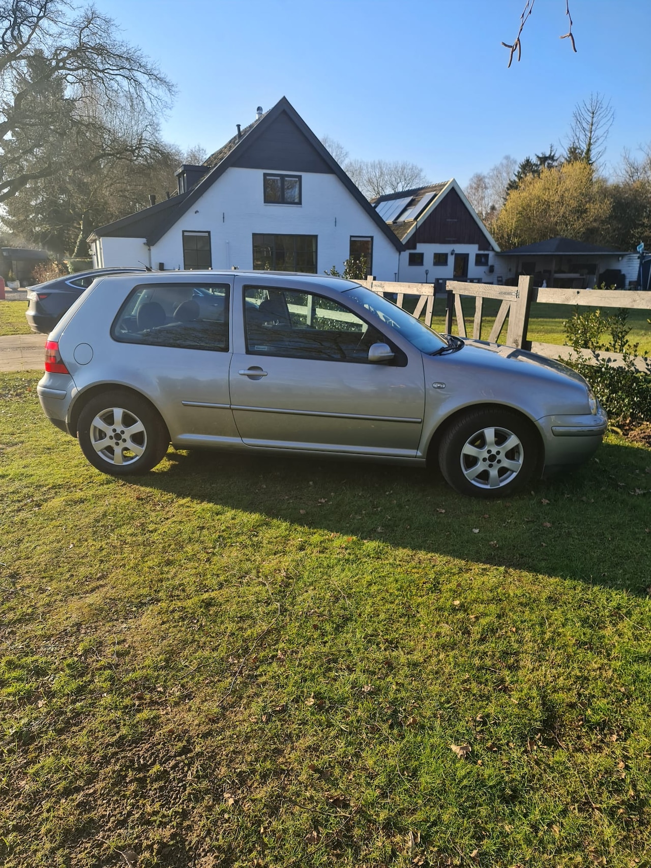 Volkswagen Golf - 1.6-16V - AutoWereld.nl