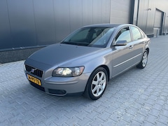 Volvo S40 - 2.5 T5 Summum