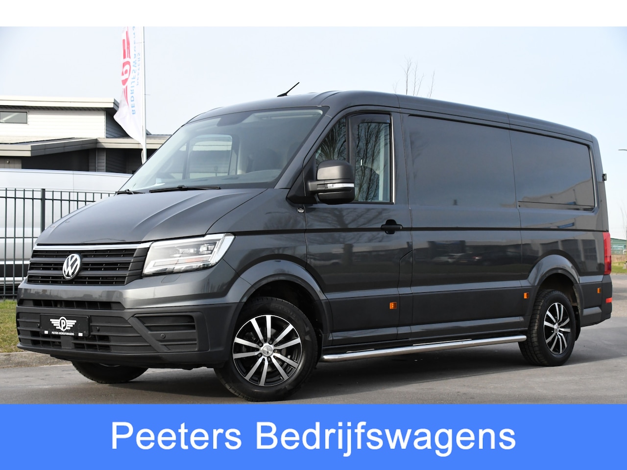 Volkswagen Crafter - 35 2.0 TDI L3H2 Highline Camera, Cruise, Sensoren, Automaat, Carplay, Automaat, 177PK, LED - AutoWereld.nl