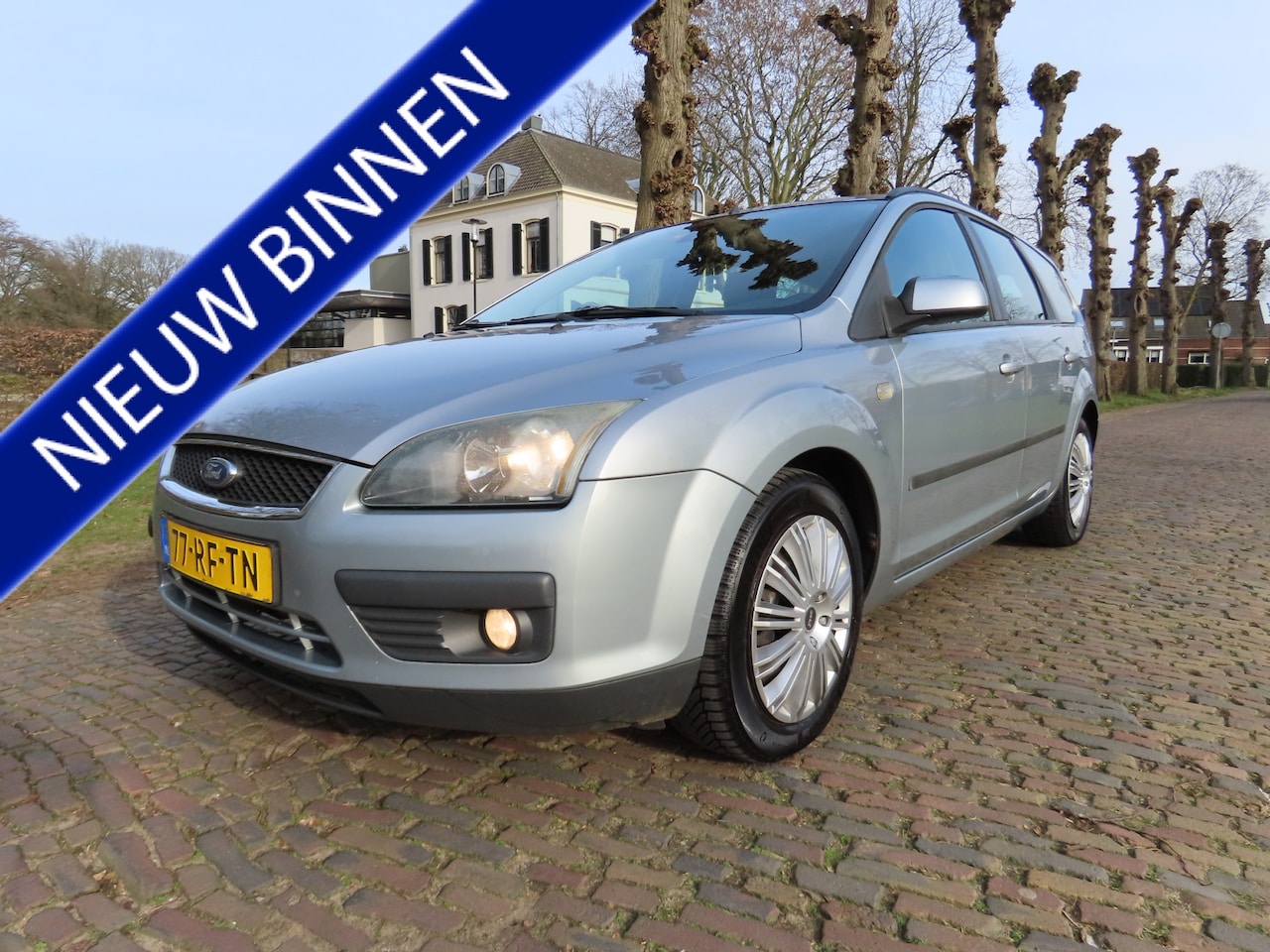 Ford Focus Wagon - 1.6-16V First Edition Airco Cruisecontrol Stuurbekrachtiging Trekhaak - AutoWereld.nl