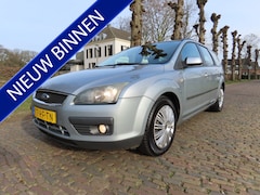 Ford Focus Wagon - 1.6-16V First Edition Airco Cruisecontrol Stuurbekrachtiging Trekhaak