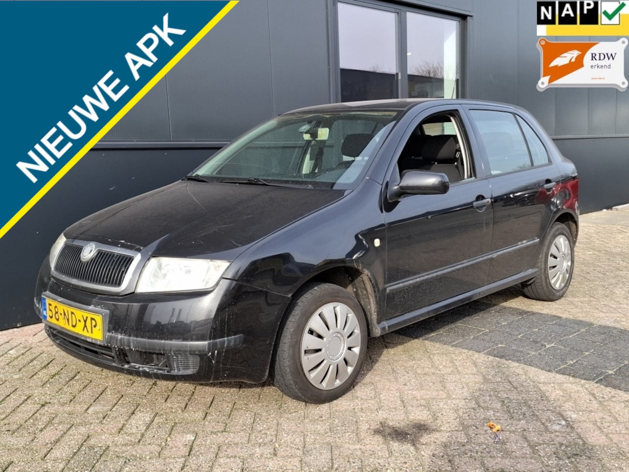 Skoda Fabia - 1.4 Comfort 1.4 Comfort 5-Deurs Nieuwe APK - AutoWereld.nl