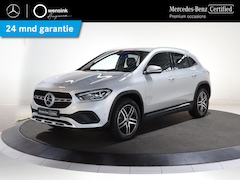 Mercedes-Benz GLA-Klasse - 250 e Luxury Line | Multibeam | Achteruitrijcamera | Dakreling | Stoelverwarming |