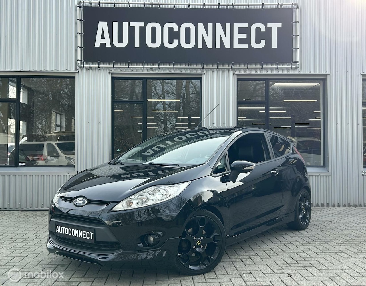 Ford Fiesta - 1.6 Metal 1.6 Metal, LEDER, STOELVERWARMING, USB - AutoWereld.nl