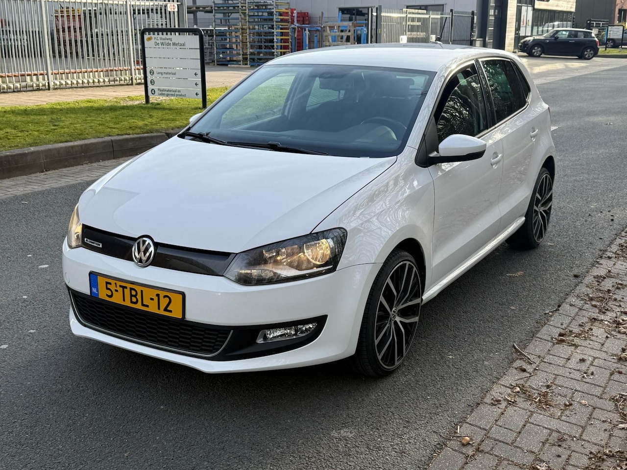 Volkswagen Polo - 1.2 TSI BlueMotion Highline/Digitaal Ac/Cruise/Elk.ramen - AutoWereld.nl