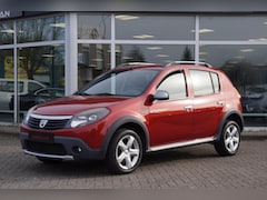 Dacia Sandero Stepway - 1.6 AIRCO LAGE KMSTAND LM VELGEN