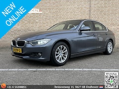 BMW 3-serie - 320i EfficientDynamics Edition Upgrade Edition | Cruise | Navi | PDC | Climate | APK 06-02