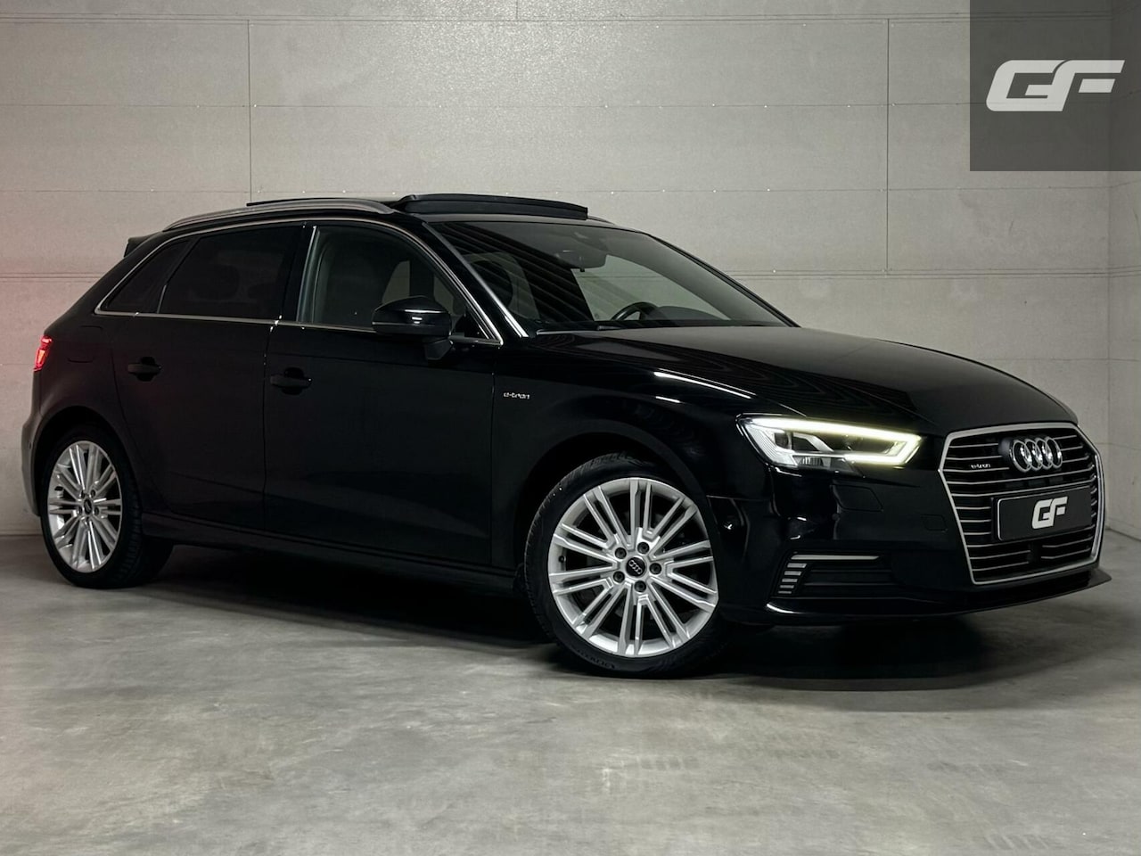 Audi A3 Sportback - 1.4 e-tron Pano Virtual ACC DSG PDC NAP - AutoWereld.nl