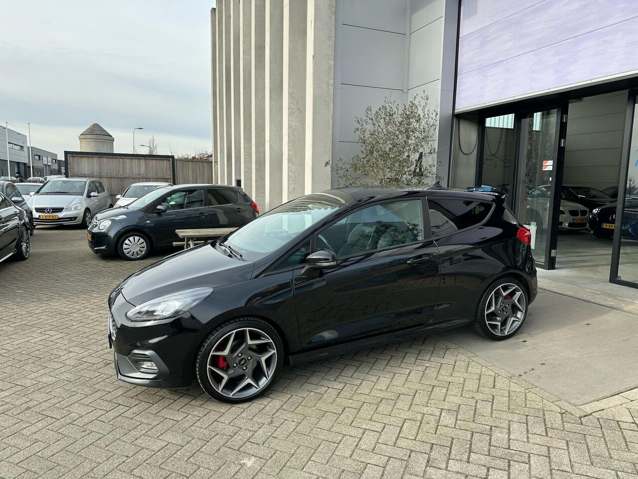 Ford Fiesta - 1.5 EcoBoost ST-3 200PK! NIEUWSTAAT! INRUIL MOGELIJK! - AutoWereld.nl