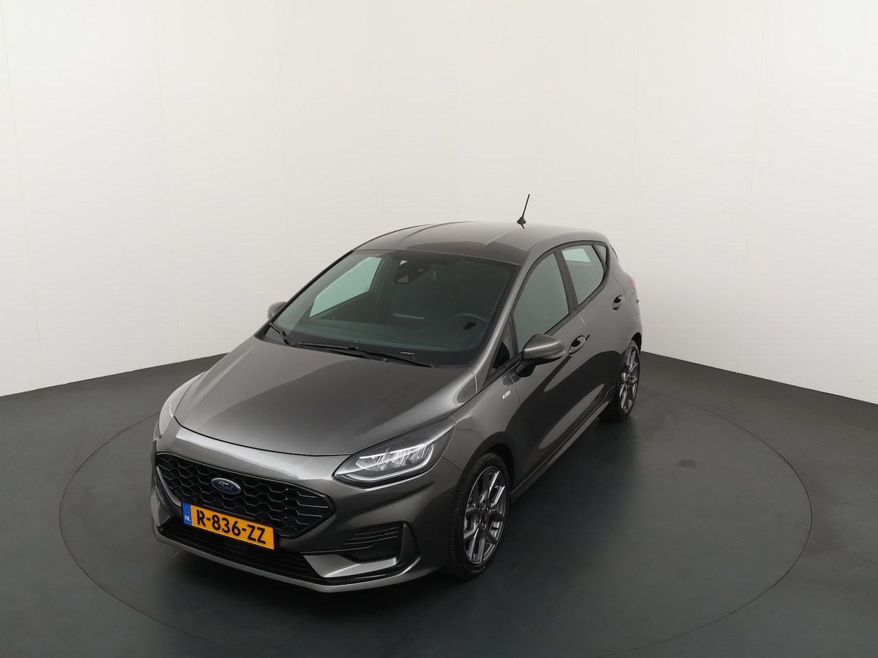 Ford Fiesta - 1.0 EcoBoost Hybrid ST-Line X | Winter Pack | Full LED | Privacy glass | Apple carplay/And - AutoWereld.nl