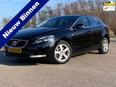 Volvo V40 - 2.0 T2 Ocean Race 5DRS NAVI LEDER-INT AIRCO NAP GOED ONDERHOUDEN