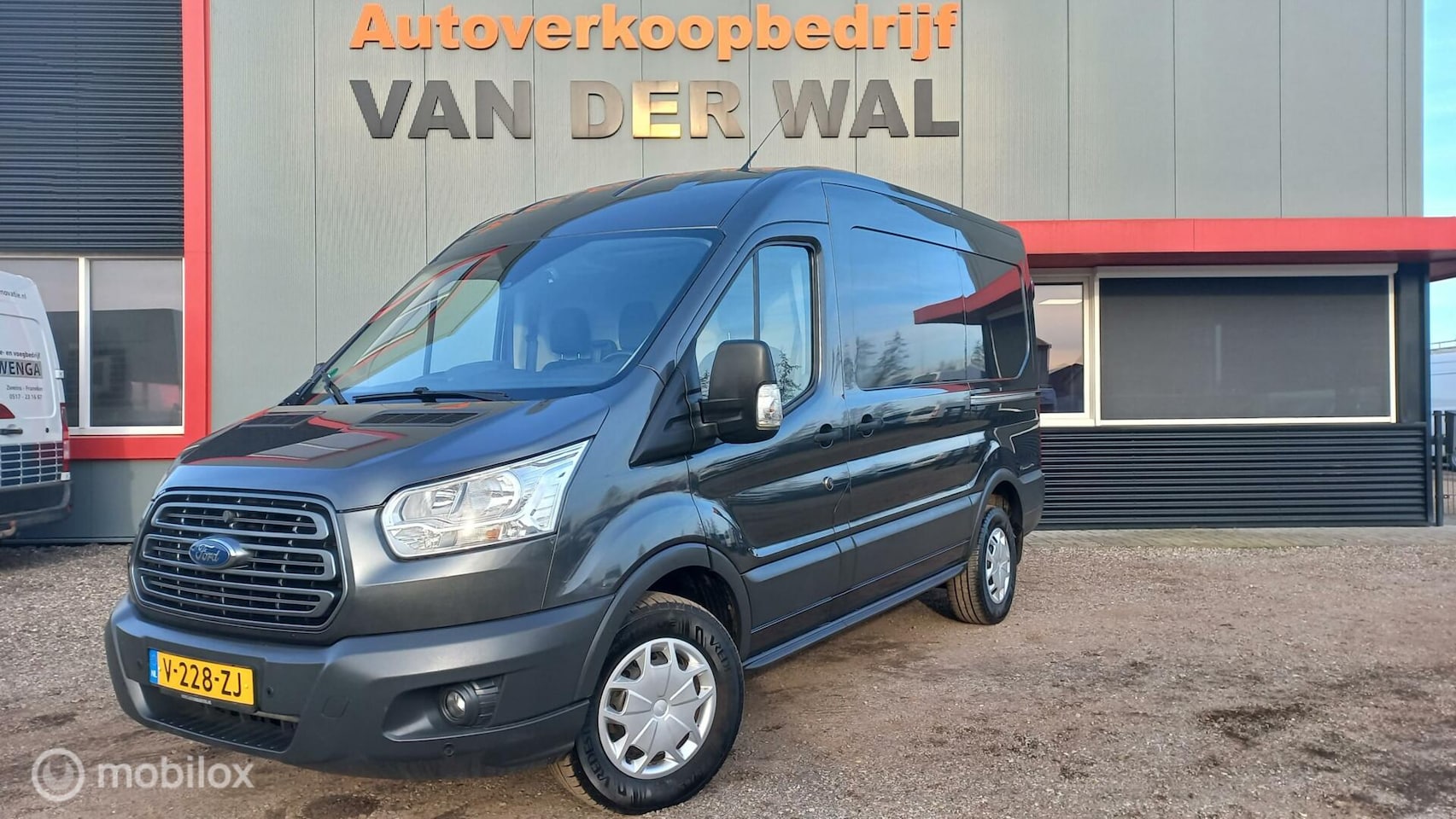 Ford Transit - 350 2.0 TDCI L2H2 Trend 350 2.0 TDCI L2H2 Trend - AutoWereld.nl