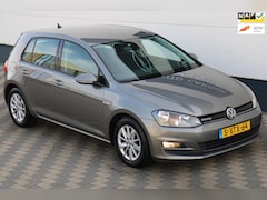 Volkswagen Golf - 1.6 TDI Navi Cruise Bluetooth PDC Clima NAP