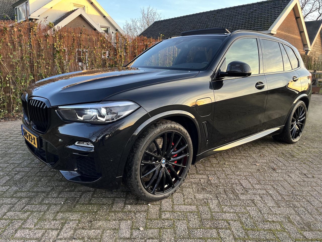 BMW X5 - xDrive45e High Executive M-Sport - Stoelen - AutoWereld.nl