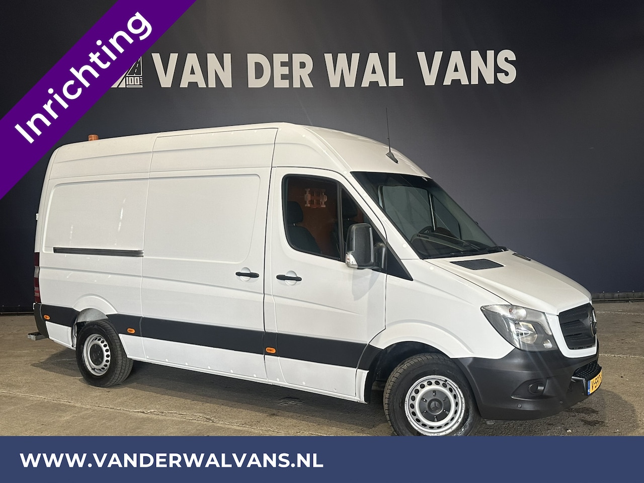 Mercedes-Benz Sprinter - 316 CDI 164pk L2H2 inrichting Euro6 Airco | 2800kg trekhaak | Cruisecontrol Chauffeursstoe - AutoWereld.nl