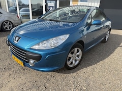 Peugeot 307 CC - 2.0-16V Oxygo