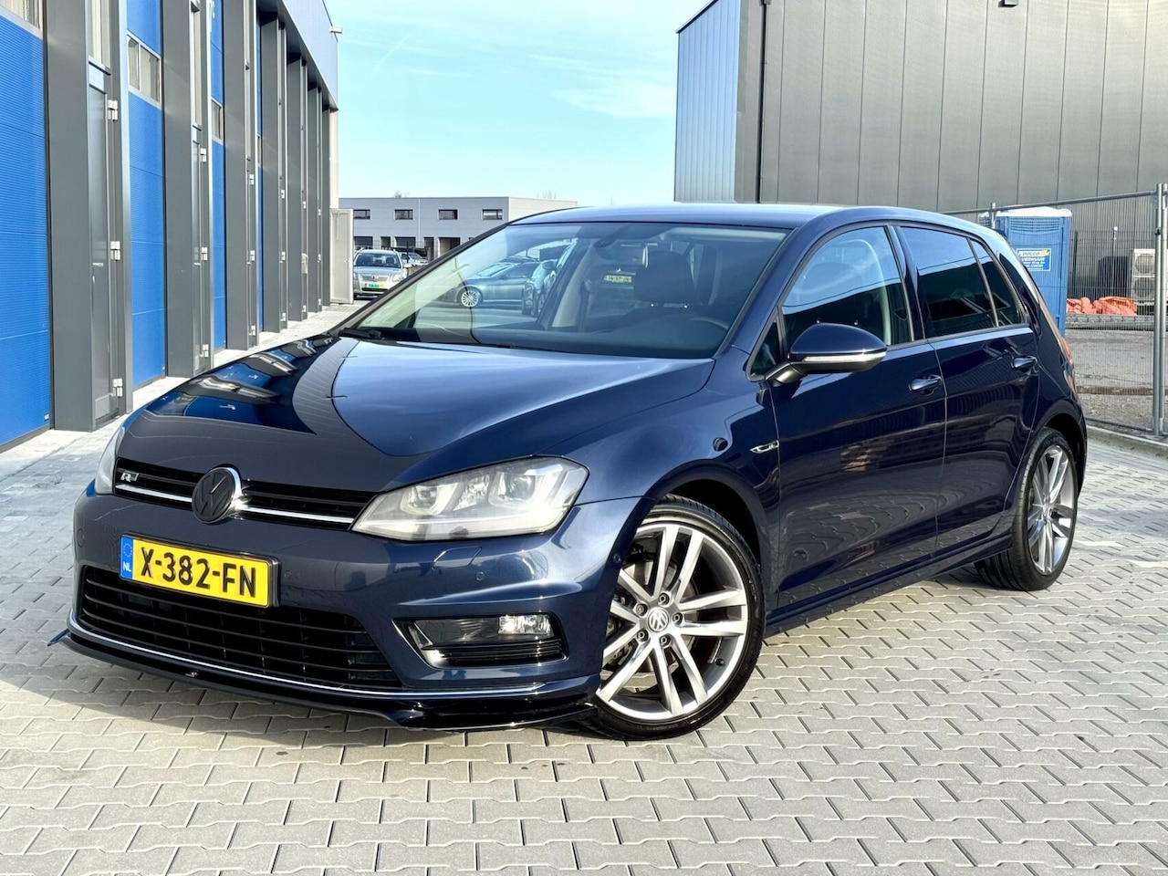 Volkswagen Golf - VII 1.4 TSI CUP Edition | Maxton | Nette auto ! - AutoWereld.nl