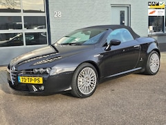 Alfa Romeo Spider - 3.2 JTS Q4 Exclusive NED AUTO NAP BOEKJES