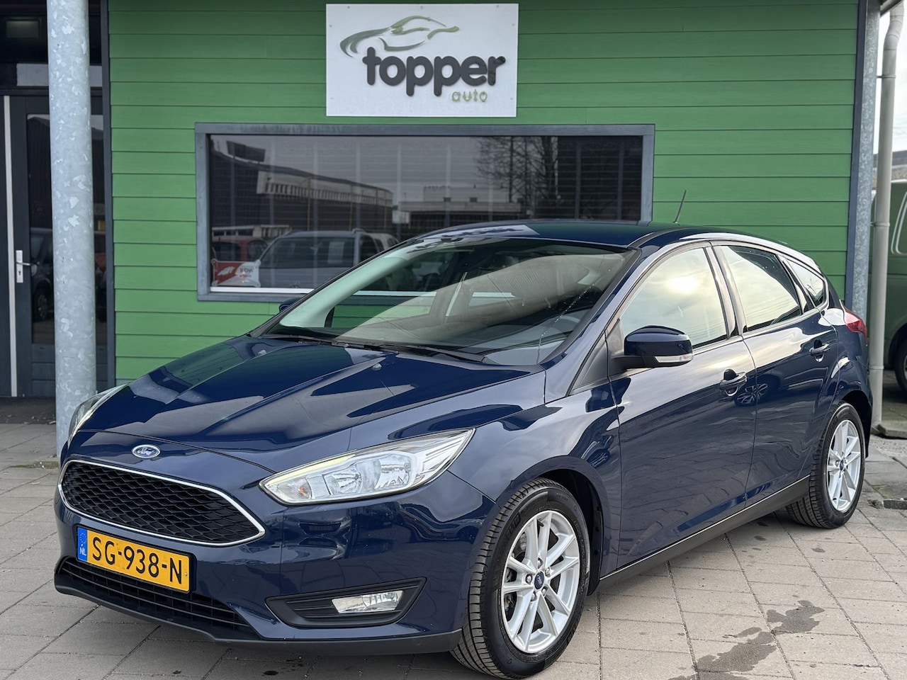 Ford Focus - 1.0 Lease Edition | Navigatie | CruiseControl | - AutoWereld.nl