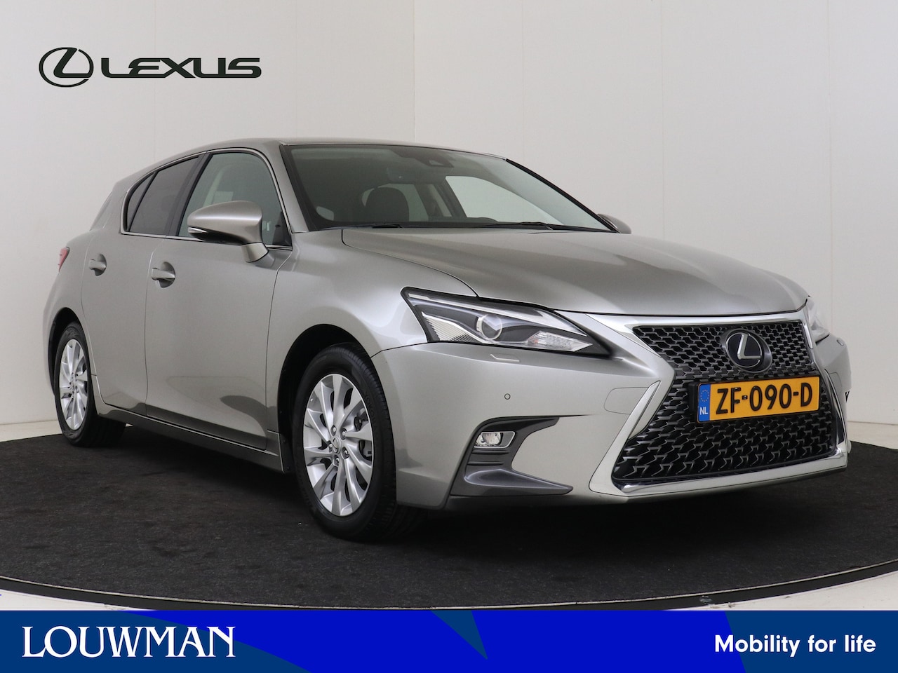 Lexus CT 200h - Luxury Line | Safety System | Memory Seat | Stoelverwarming | Navigatie | Camera | LM velg - AutoWereld.nl