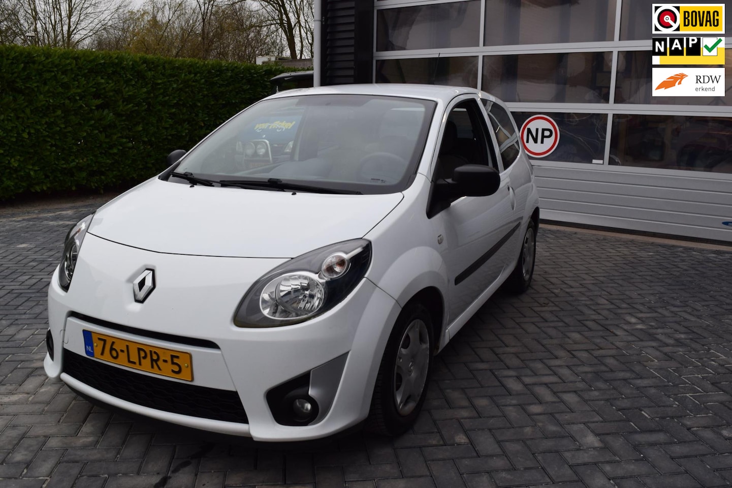 Renault Twingo - 1.2-16V Authentique 1.2-16V Authentique - AutoWereld.nl