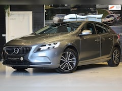 Volvo V40 - 2.0 T2 Momentum - FULL LED - NAVI - CLIMA - HALF LEDER - 1E EIG - DEALER OH - TOPSTAAT