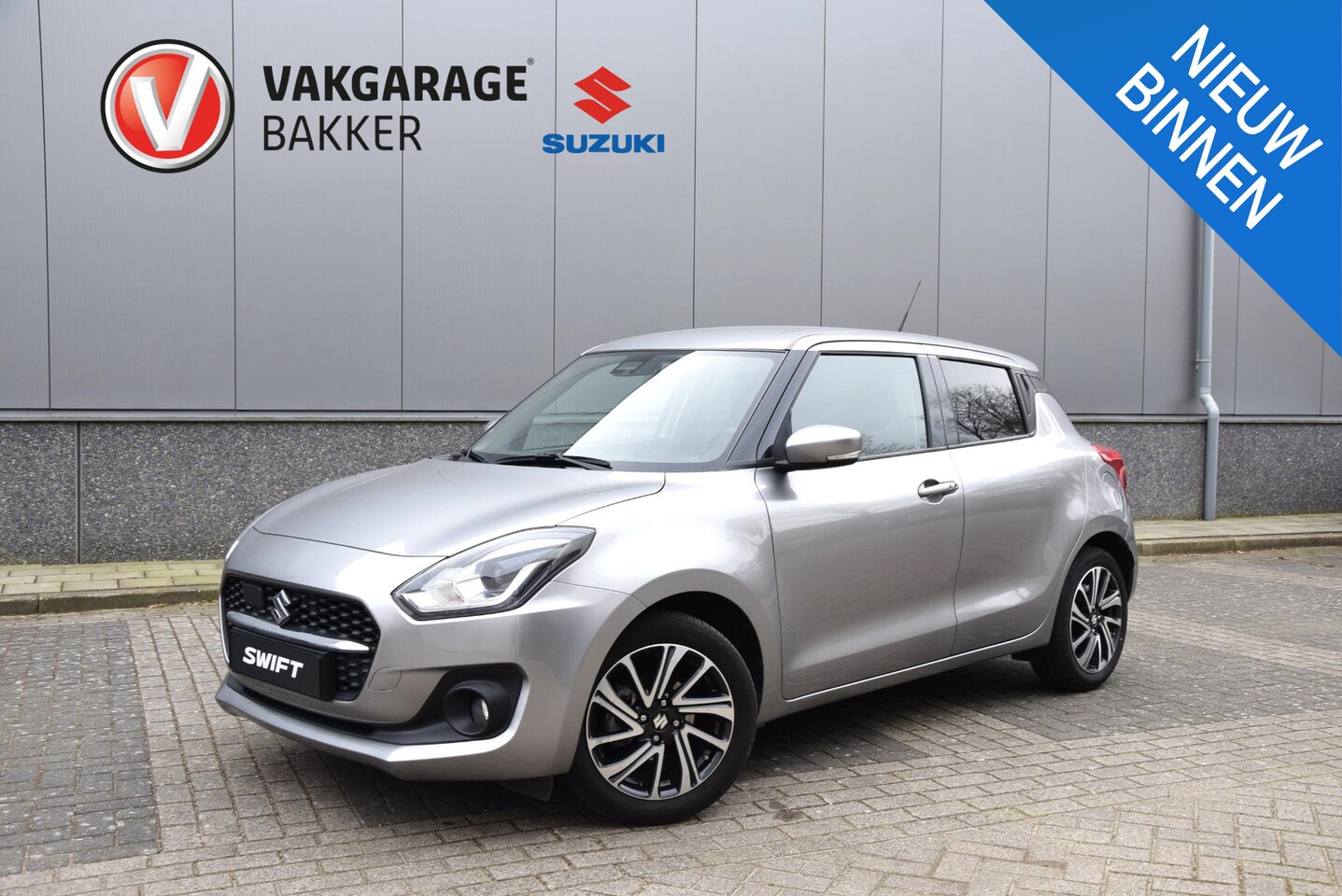 Suzuki Swift - 1.2 Style Smart Hybrid | Apple carplay/android | Lichtmetalen velgen | Parkeersassistent | - AutoWereld.nl