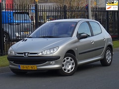 Peugeot 206 - 1.6-16V Gentry 5DRS NAP/CLIMA/APK 03-2026