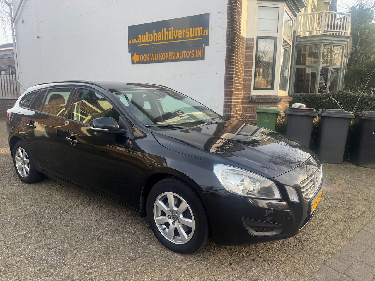 Volvo V60 - 1.6 D2 Kinetic 1.6 D2 Kinetic - AutoWereld.nl