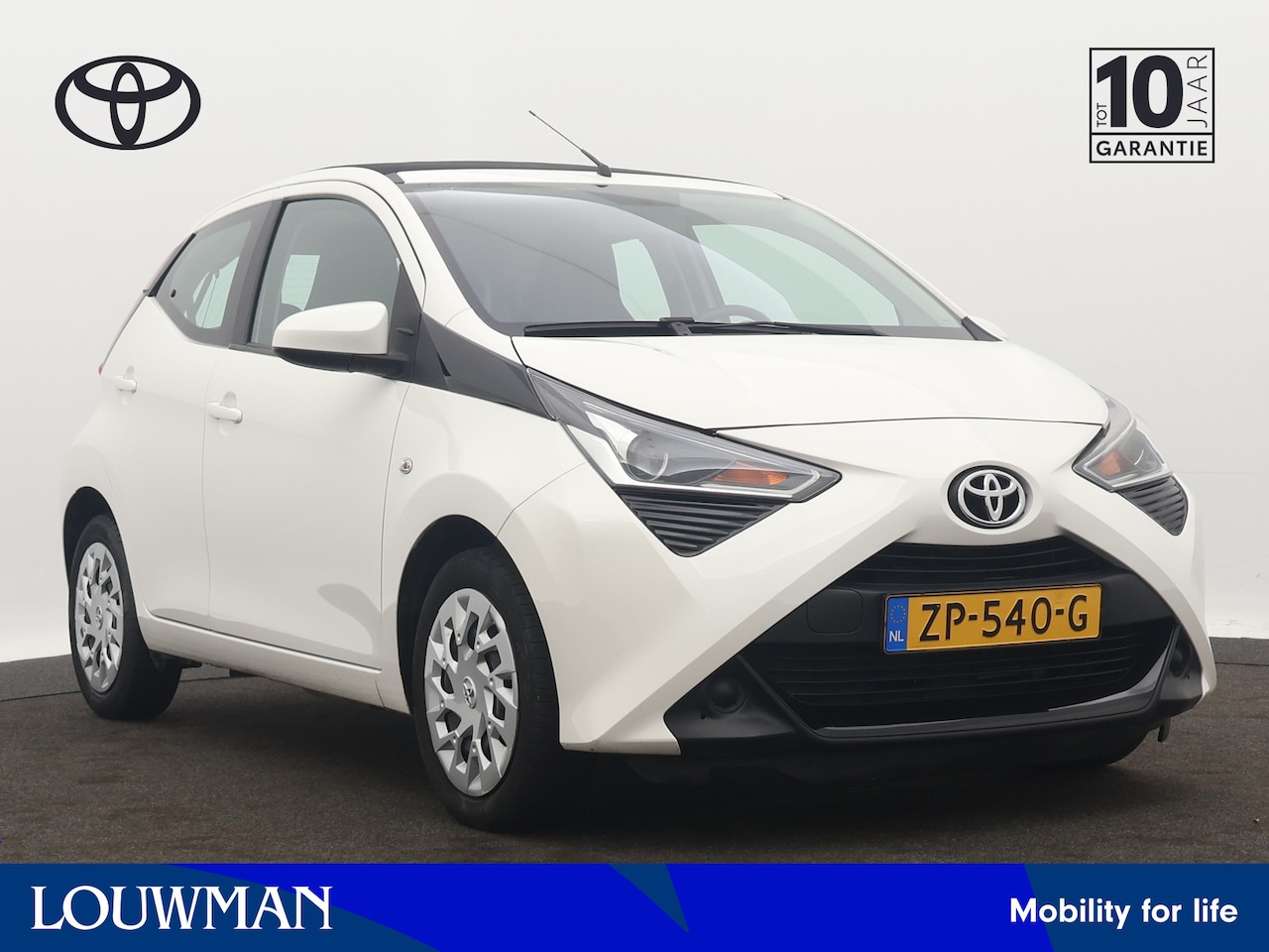 Toyota Aygo - 5-deurs 1.0 VVT-i x-play | Elektrisch vouwdak | - AutoWereld.nl