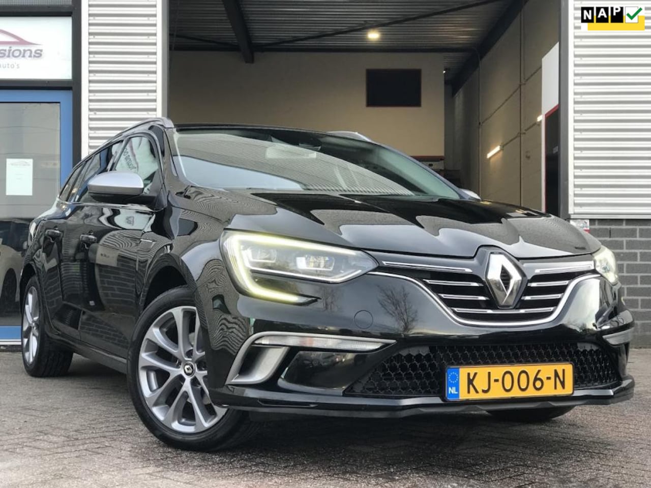 Renault Mégane Estate - 1.2 TCe GT-Line|Trekhaak|Navi|Clima|Bose - AutoWereld.nl