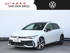 Volkswagen Golf - 1.5 eHybrid GTE 272pk DSG | LED | Blackstyle | Panoramadak | Trekhaak | Climate control